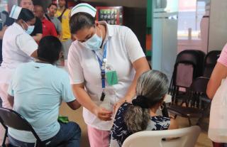 Minsa refuerza la prevención ante el comportamiento del dengue y las enfermedades respiratorias