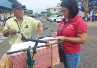 Minsa mantiene operativos en la ruta de desfile en Bocas del Toro