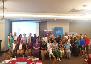 Jornada de sensibilización contra la violencia a la mujer