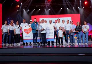 Ministerio de Salud entrega su aporte a la Teletón 20-30