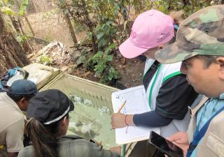 Centro de Salud de Las Margaritas realizan operativo contra el dengue 