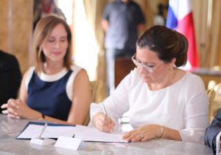 MINSA y el Texas Memorial Center firman Acuerdo de cooperación para establecer un programa de Cirugía Pediátrica Cardiovascular