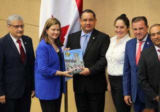 Ministra Turner presenta memoria anual 2019 en la Asamblea Nacional