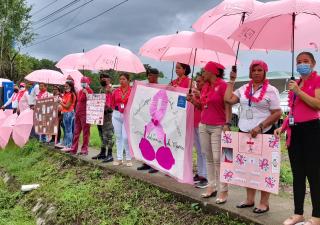 Promoción de la Salud realiza cadena humana en el mes de prevención en Panamá Este