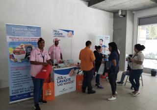 Feria de promoción de la salud y prevención comunitaria en Panamá Oeste