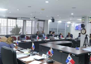 Traslado de partidas para gastos en infraestructuras y pagos a ex funcionarios del Minsa