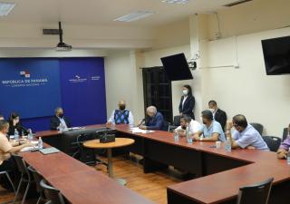 Autoridades de Salud y pacientes renales se reúnen para evaluar temas que mejoren su calidad de vida