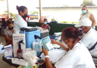 Continúan jornadas de vacunación en los cinco distritos de Panamá Oeste