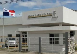 MINSA Capsi Volcán atiende a estudiantes y docentes afectados por intoxicación