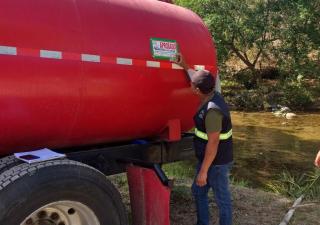 Inspectores de Salud Pública verificando eventos de interés sanitario en Panamá Oeste.