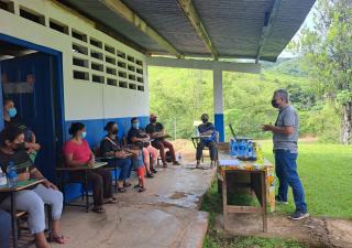Capacitan moradores de comunidades beneficiadas por el plan Comena en Ocú