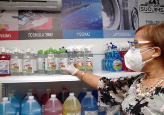 Dirección de Farmacia y Drogas realiza operativo de vigilancia de calidad de gel alcoholado