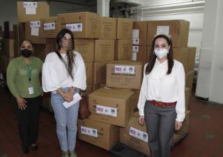 Entregan insumos de protección al MINSA 