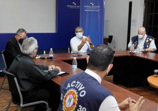 Comunidades de fe y clubes cívicos aliados en el proceso de vacunación   