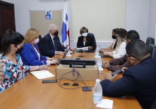 “Apoyaremos todas la iniciativas sobre la alimentación saludable”, viceministra Berrío