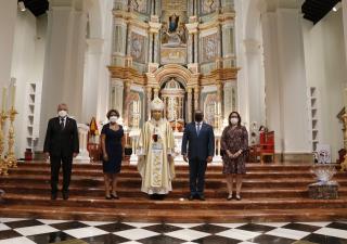“Tenemos que cerrarle la puerta al virus”: monseñor Ulloa
