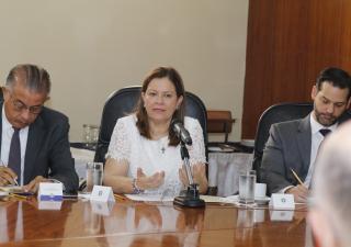  Ministra Turner: juntos vamos a trabajar por la salud de todos