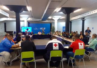 Equipo de Salud organizado para las verificaciones a puestos de expendios de alimentos en rutas de desfiles patrios