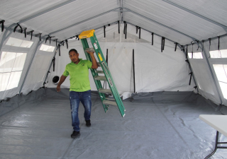 Centro de toma de muestras de COVID-19 es instalado en Amador.