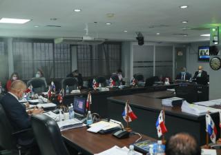 MINSA solicita a Comisión de Presupuesto reestructurar presupuesto para el año fiscal 2021 