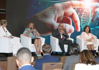 Autoridades de Salud participan en Foro donde se aborda a Panamá como centro de Innovación en Salud