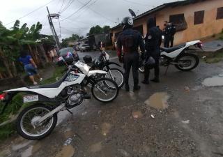 Fiestas y reuniones masivas continúan prohibidas 
