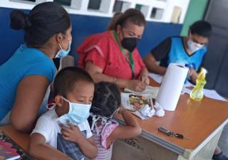 Atención integral en albergues de Bocas del Toro