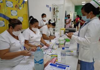 Continua estrategia de vacunación en Bocas del Toro