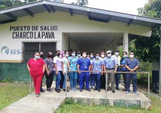 Atención integral y tratamiento a pacientes con Leishmaniasis en Charco La Pava 