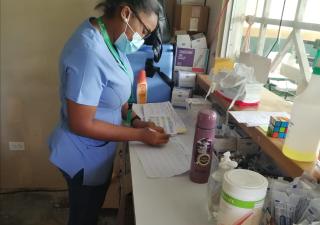 Seguimiento a pacientes con leishmaniasis en Charco La Pava, Almirante