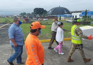 Llegan dosis de vacunas a Bocas del Toro