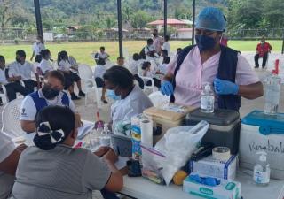 Jornada de vacunación en Cañazas, Chiriquí Grande