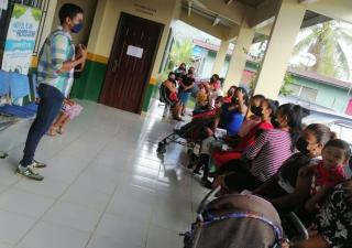 Minsa imparte charlas a residentes de La Mesa en Changuinola