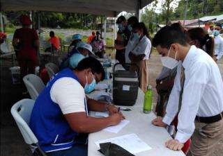 Presidente Cortizo verifica medidas de bioseguridad en El Silencio, Bocas del Toro