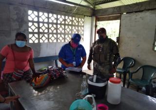 Inspeccionan albergues temporales
