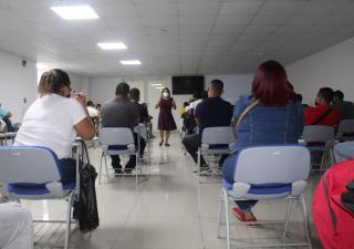 Capacitan a manipuladores de alimentos en San Miguelito 