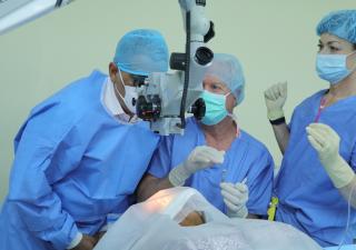 Inicia cataratón con 200 cirugías a pacientes de Panamá Este