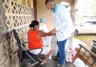 Refuerzan vacunación en Chiriquí con más puntos fijos