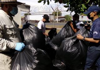 Realizan jornada de limpieza en Policentro de la Barriada San José