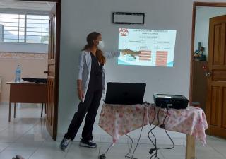 Capacitación sobre el manejo de los desechos hospitalarios en Chiriquí Grande