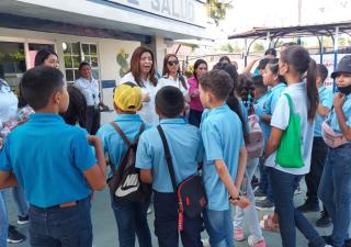 Destacan la importancia de la salud mental en la feria de David