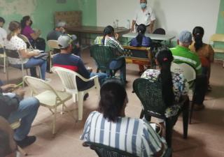 Capacitan operarios de actividades de interés sanitario
