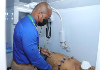 Clínica Móvil brindan atención integral en materia Salud