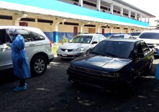 Coclé continúa hisopando y vacunando a la población
