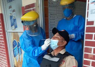 Realizan barridos de hisopados en empresas de Coclé