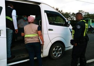 Coclé realizó operativo en el transporte público