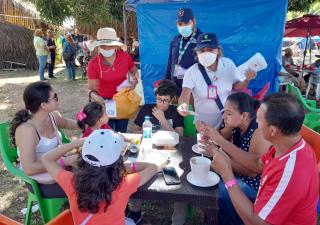 Minsa en Coclé presente en feria de la naranja