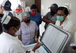 Coclé continúa recibiendo vacunas
