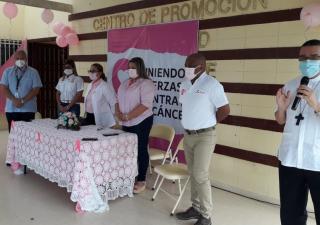 Realizan lanzamiento de campaña de la cinta rosada en Coclé