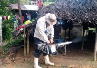 Buscan eliminar criaderos de mosquitos y combatir el dengue